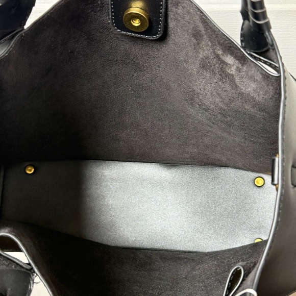 Melie Bianco Megan Minimalist Vegan Leather Tote Set NWT Black - Picture 5 of 16